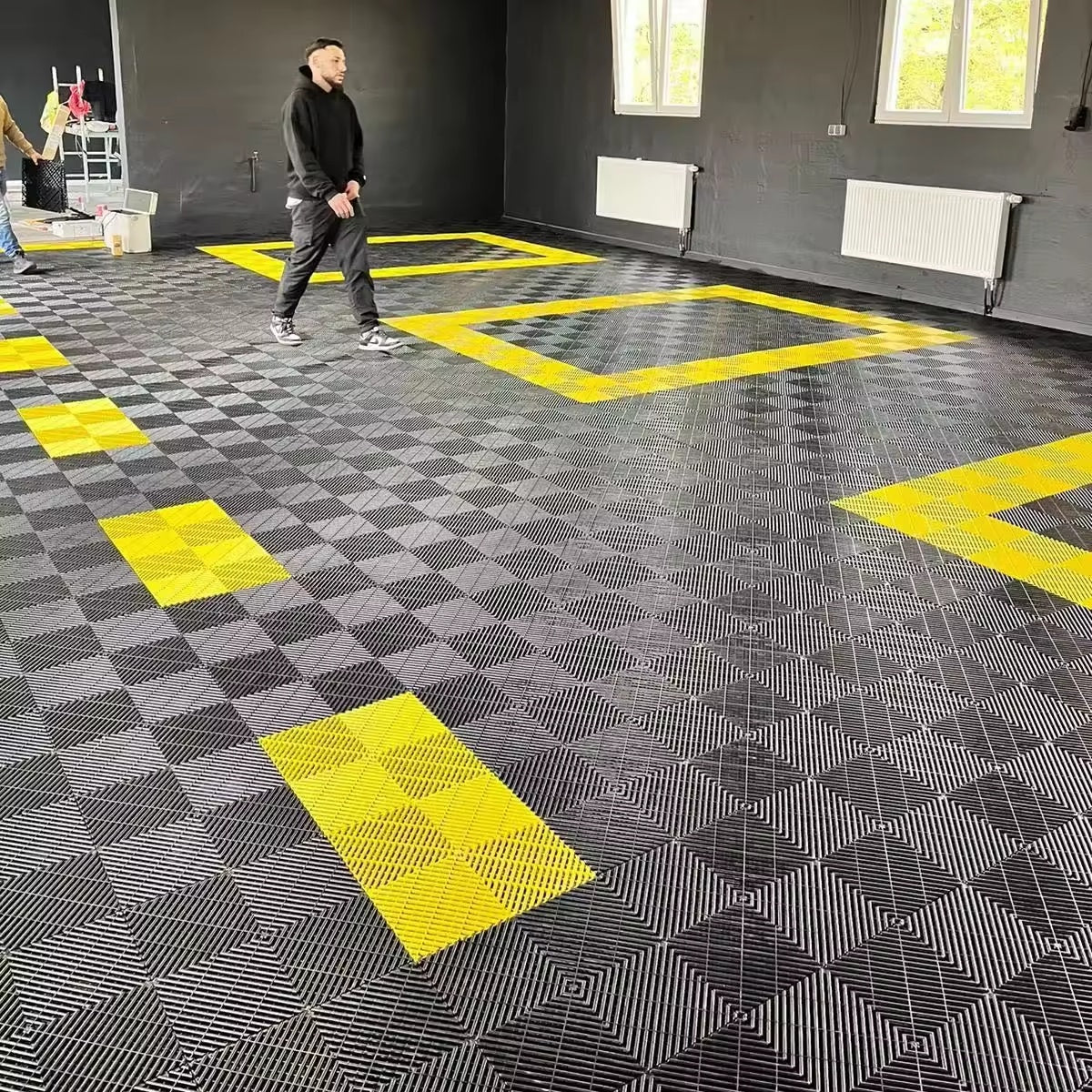 Garage jaune DRVN
